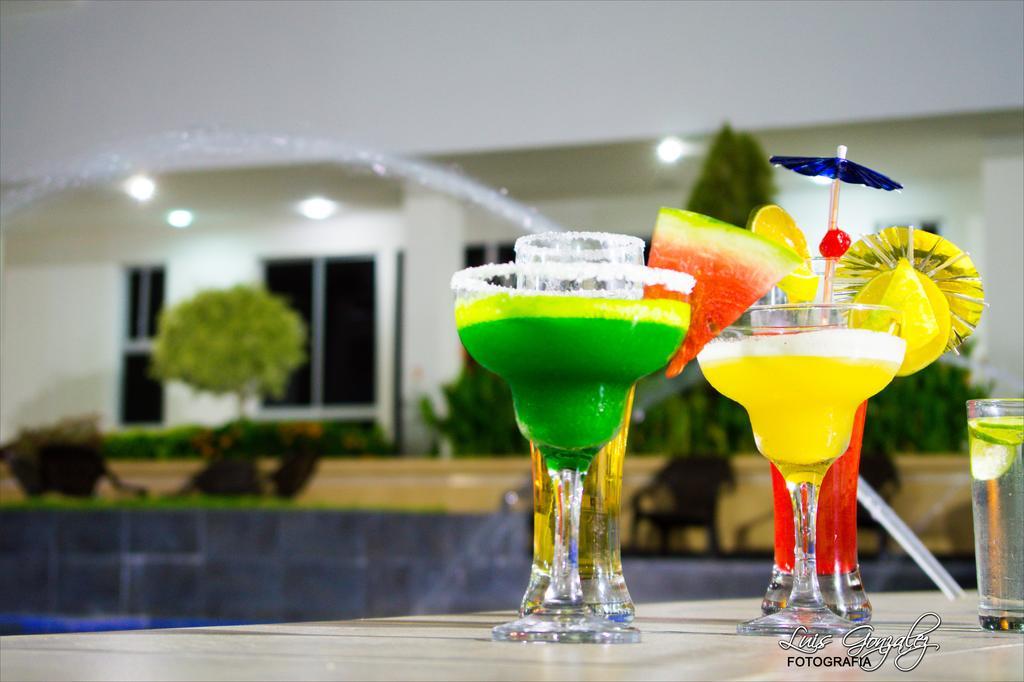 Hotel Saraje San Juan del Cesar Екстериор снимка